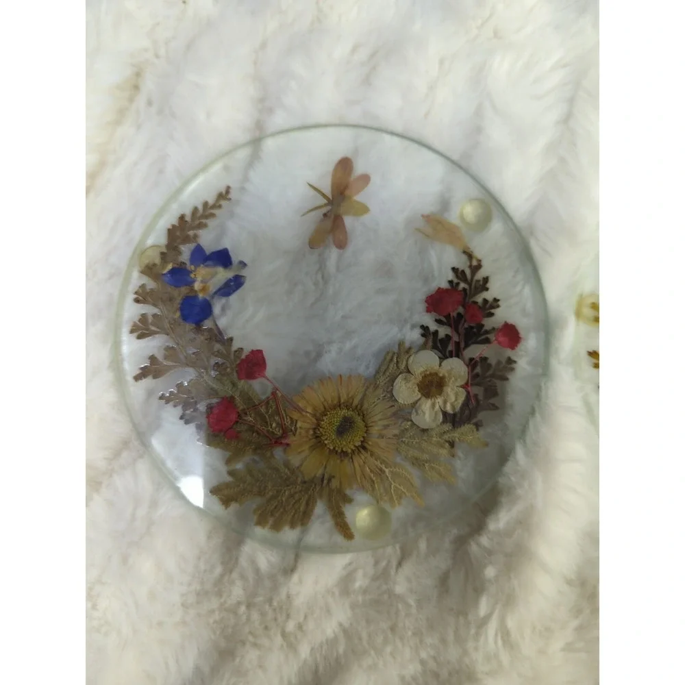 Set Of 8 Round Acrylic Coasters 4